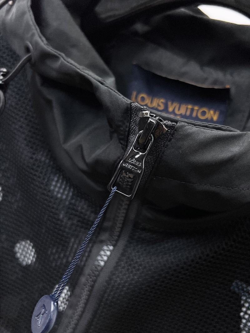 Louis Vuitton Outwear